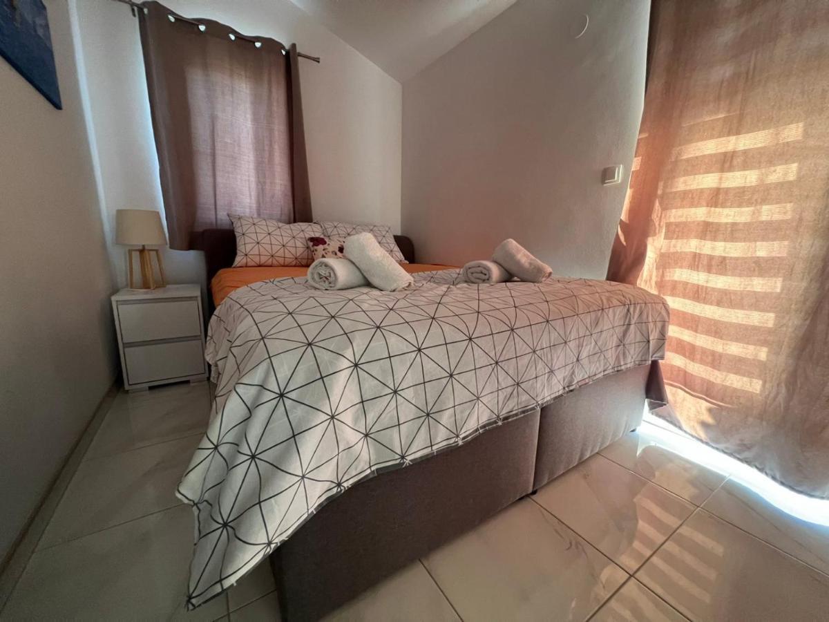 Apartman Lorena Lakmartin Exteriér fotografie